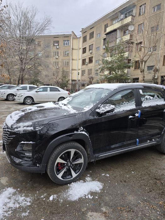 Продаю новую машину Chery Tiggo 2 pro.