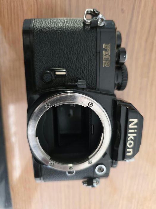 Nikon FM2 , aparat foto SLR pe film 35mm