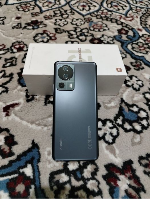 Xiaomi 13 lite flagman