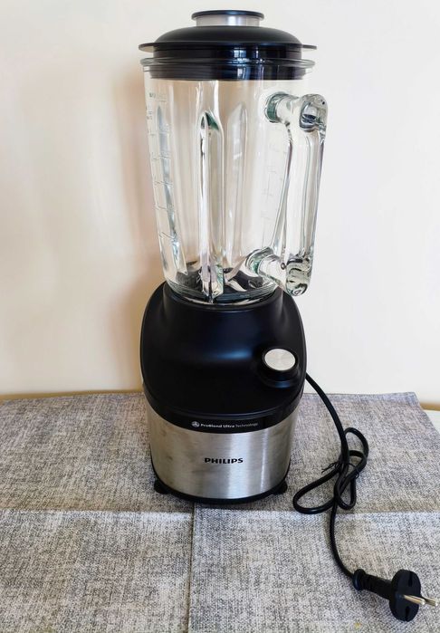 Блендер PHILIPS SERIES 7000 HR3760