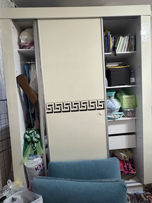 Продается шкаф купе самовывоз