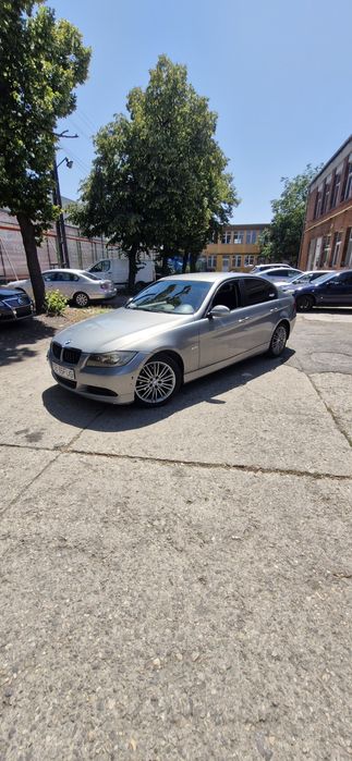 Bmw e90 320d 163cp