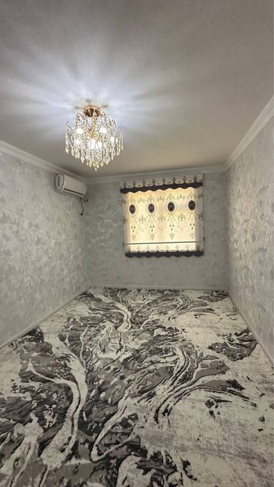 Срочна сдаётся 2 комнатная квартира Гагарина