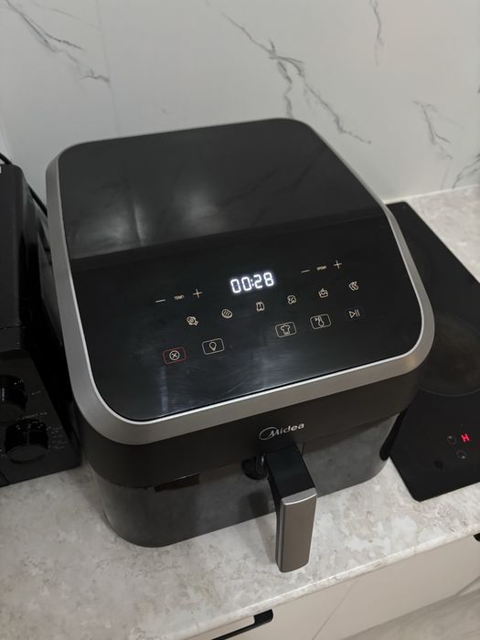 Аэрогриль Midea новая версия