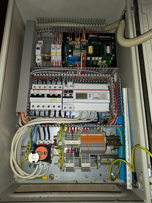 Командно табло Grundfos 2000