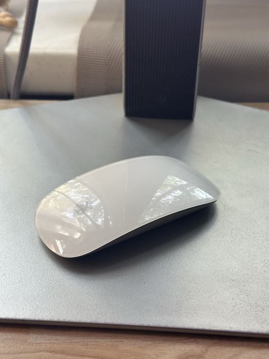 Apple Magic Mouse 2