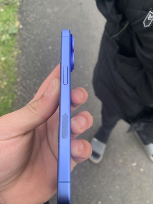 Vand sau schimb iphone 16