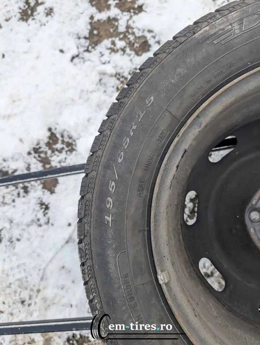 Anvelopa Iarna 195/65 R15 DEBICA Frigo 2 91T - rezerva