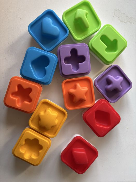 Кубики из пластмассы развивающие