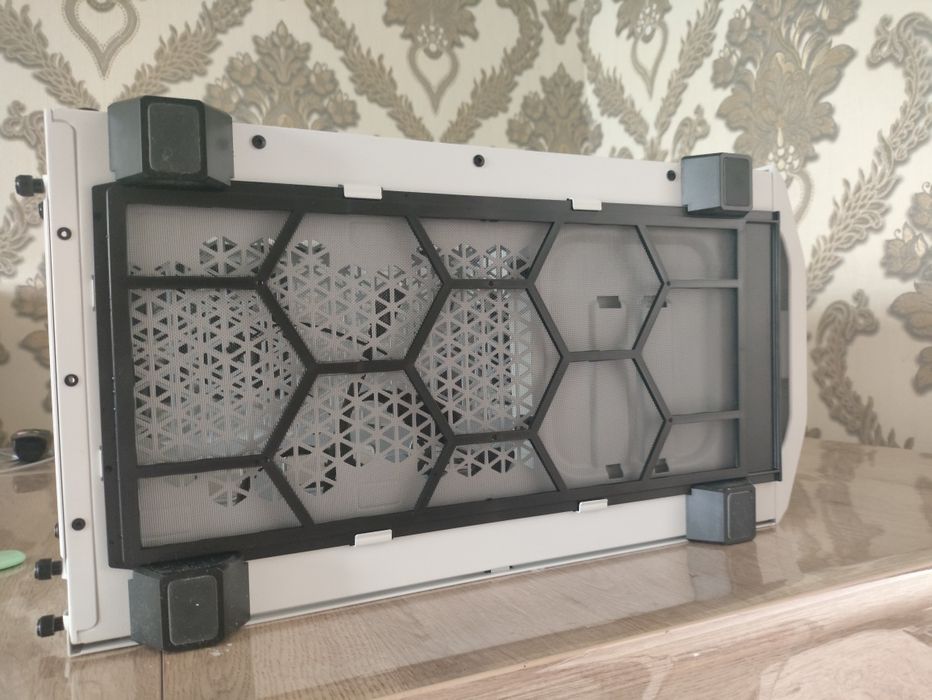 be quiet! Pure Base 500DX White