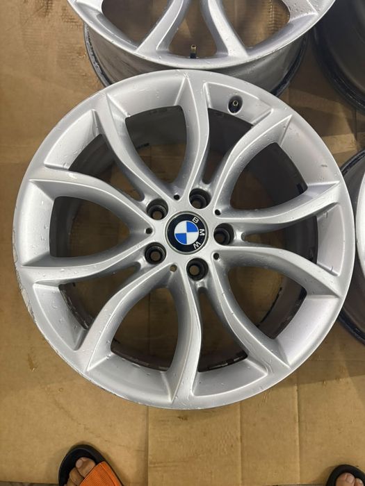 Продам диски BMW V-Spoke Styling 594 стиль