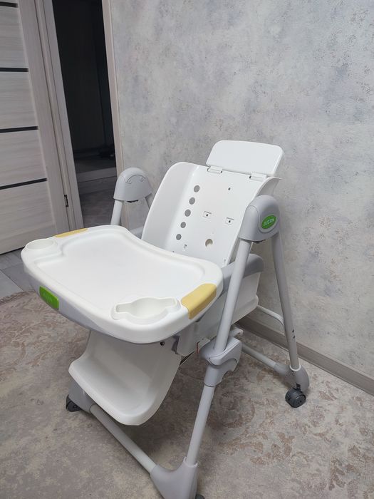Стульчик для кормления Justin