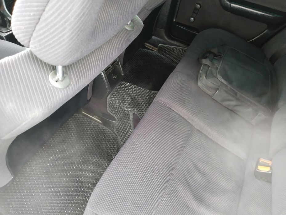 Продам Ауди 100 С4