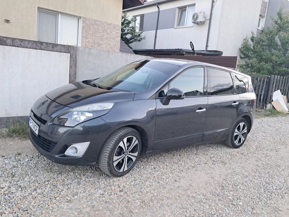 RENAULT Grand Scenic 2011 — imagine 2