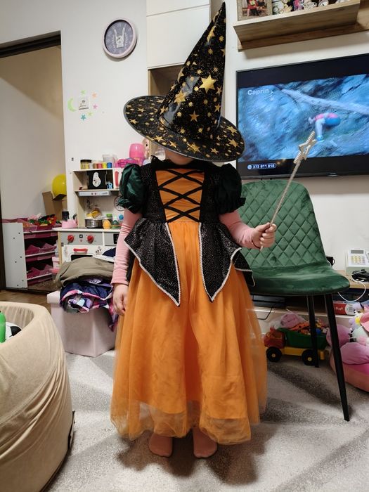 Rochie lunga fetițe 4-5 ani vrăjitoare