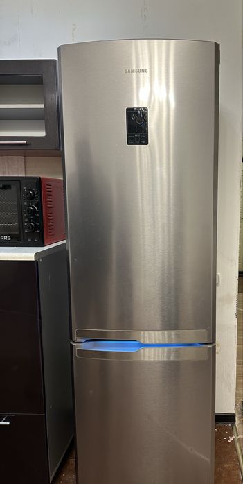 Продам Холодильник Samsung no frost