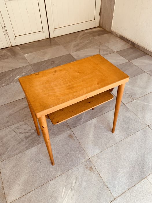 Шведска винтидж масичка – Scandinavian Modern (50-те години)