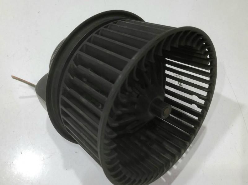 Aeroterma Ford C-Max facelift (2007-2010) 3m5h-18456-ad