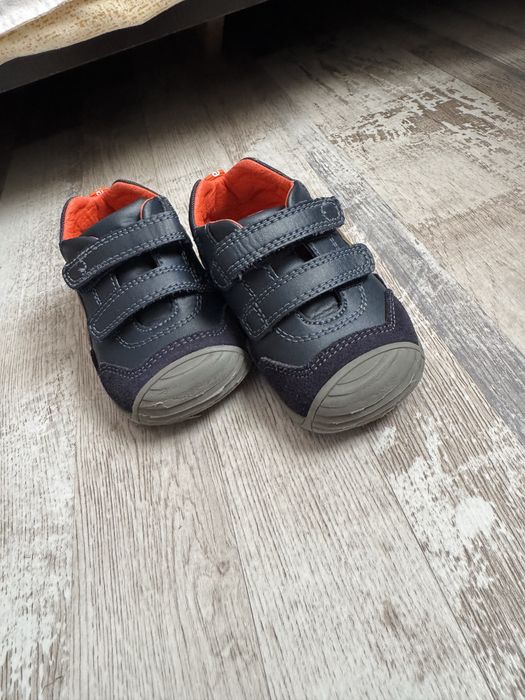 Adidasi Biomecanics 21