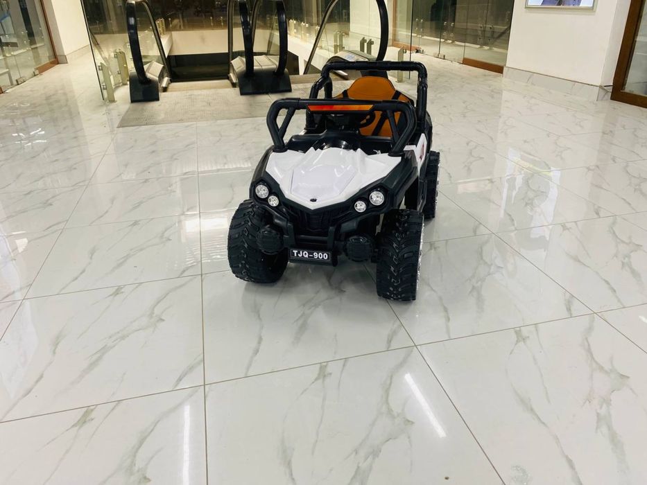 Детский электромобиль