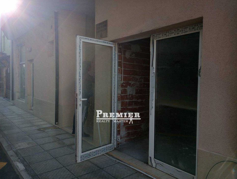 Продава се Едностаен апартамент в Поморие - 20 кв.м за 1350 €/кв.м - Снимка #2