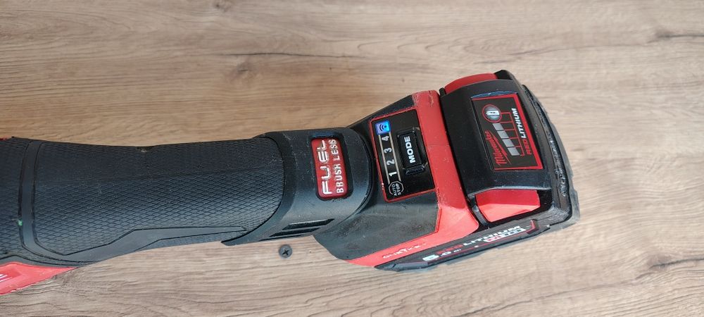 Flex Milwaukee variator turatie fsagsvo125x an 2024 + baterie 5 ah