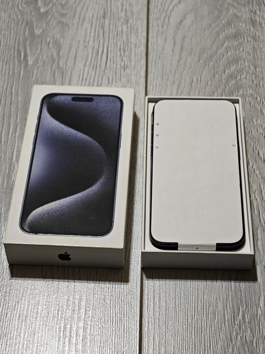 iPhone 15 Pro Max 256 gb ёмкость 90