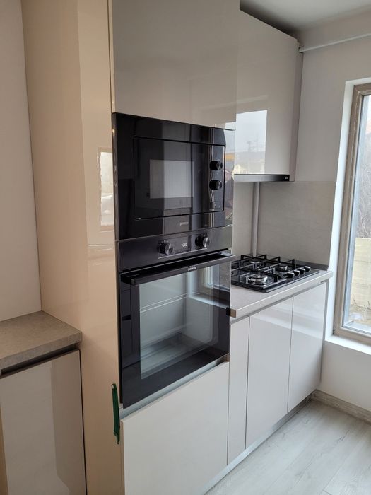 Apartament 2 camere, parter, bloc nou, de inchiriat