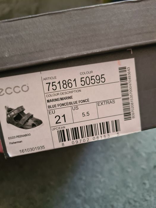 Детская обувь в хорошем состоянии