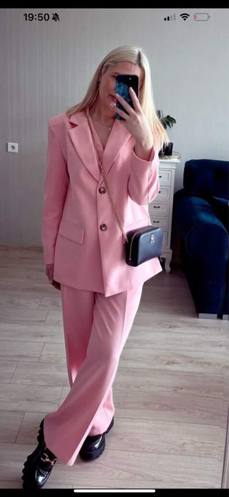 Розов комплект от 3 части