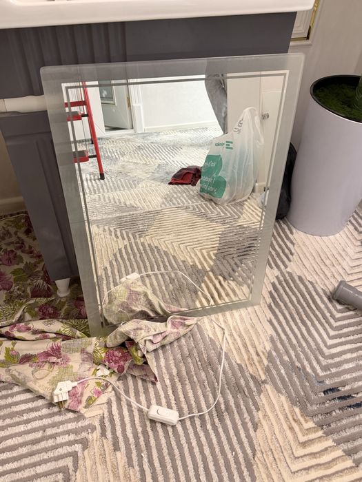 Продается окно с подсветкой