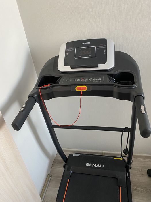 Беговая дорожка.