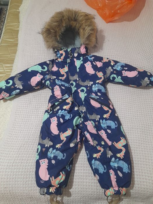 Продам зимний детский комбинезон