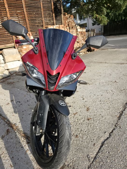 Yamaha YZF-R125 2017