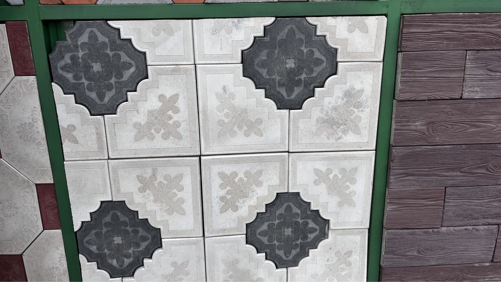 Брусчатка наличе в Актау