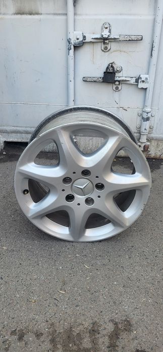 Продам диск комплект 4шт R16