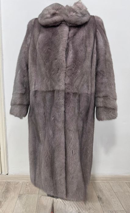 Продается Шуба норковая