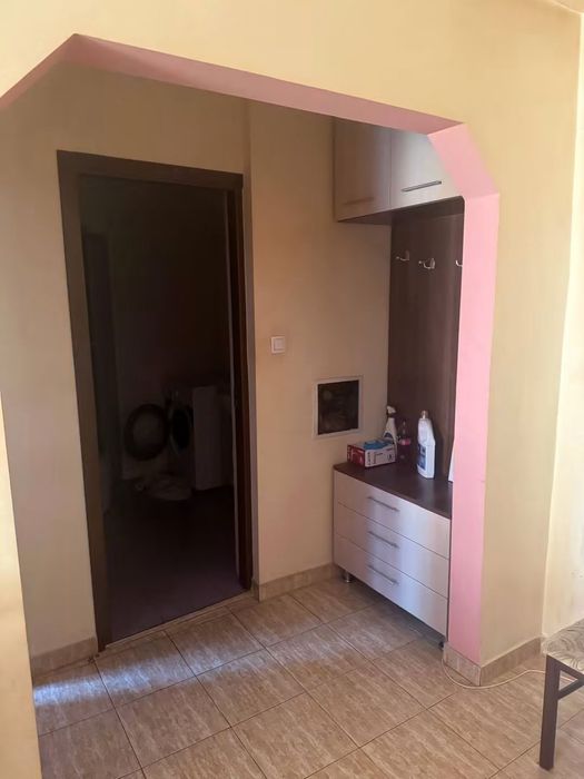 Inchiriez apartament 2 camere, in Zalau