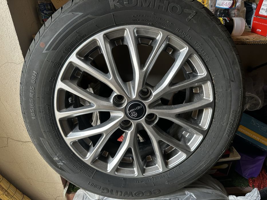 Продам комлект дисков с летней новой резиной