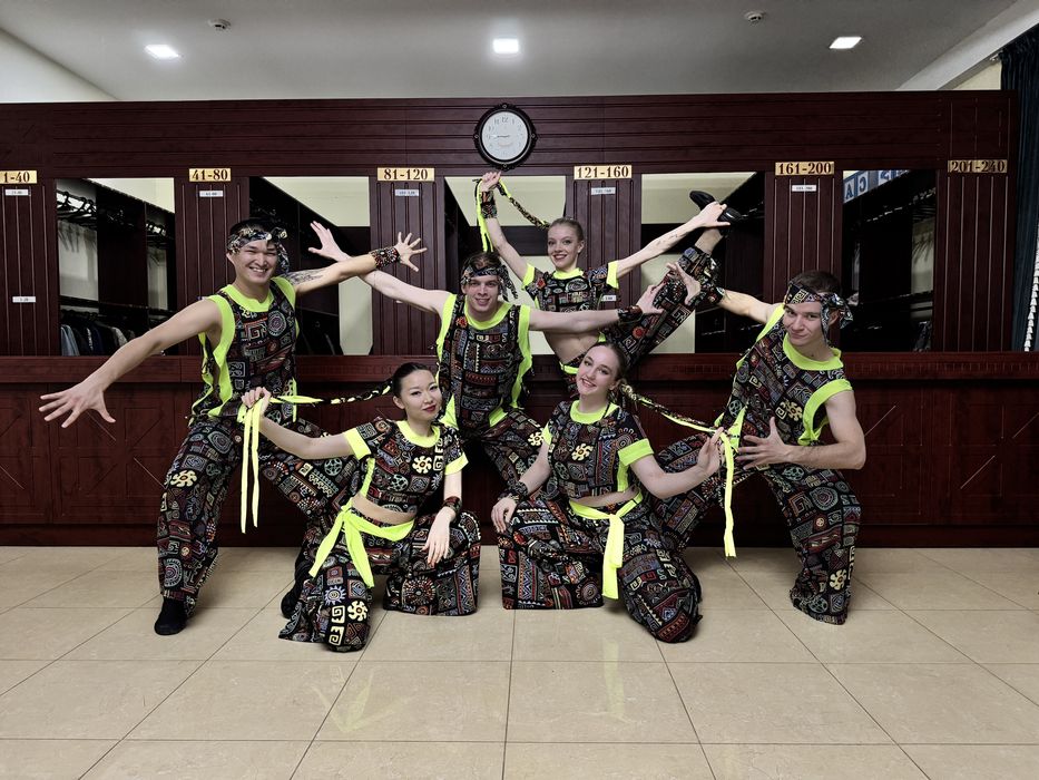 Танцевальное шоу