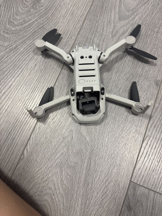 Дрон dji mini 4k fly more combo