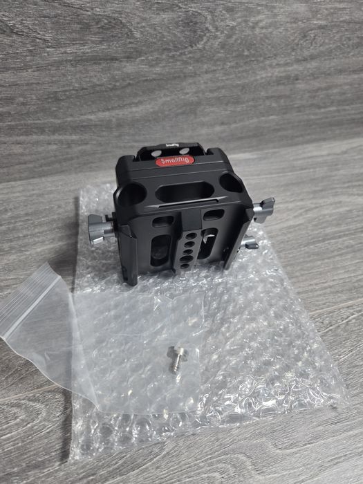 ПРОМО ! SmallRig Base Plate повдигач за камера / фото аксесоар ! 


Чи