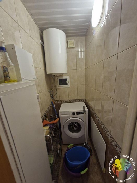 Дава се под наем Тристаен апартамент в Бургас, Център - 110 кв.м за 612 € - Снимка #6