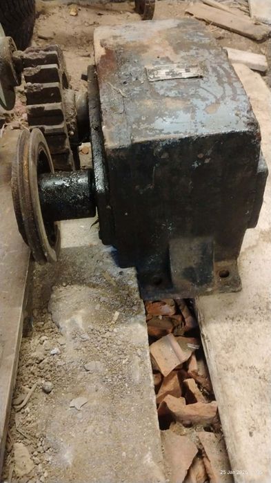 Редуктор производство гр. Бяла