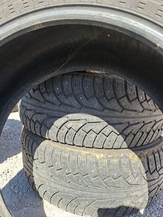 Продам шипованую резину R18