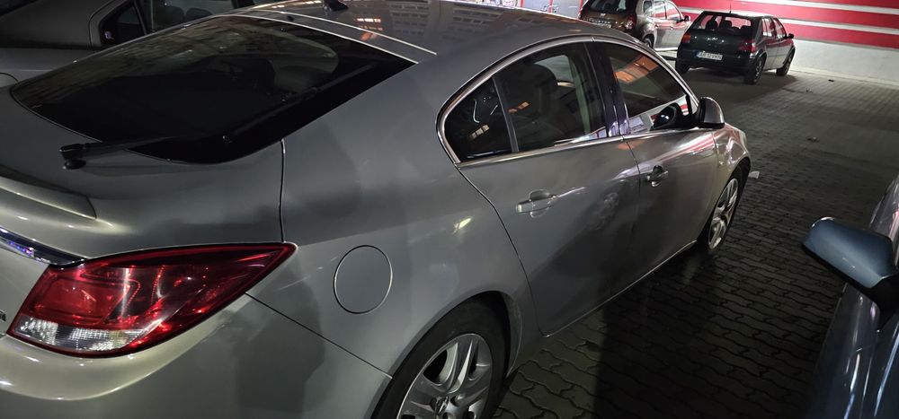 Vind Opel Insignia