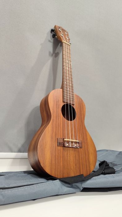 Укулеле / Ukulele / Uke