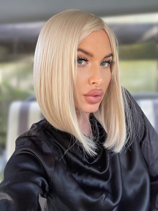 Peruca semi naturala blond deschis