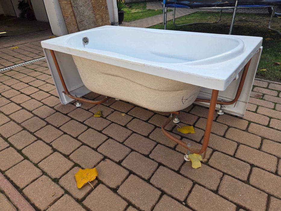 Vana 140 cm cu protectie laterala + capat