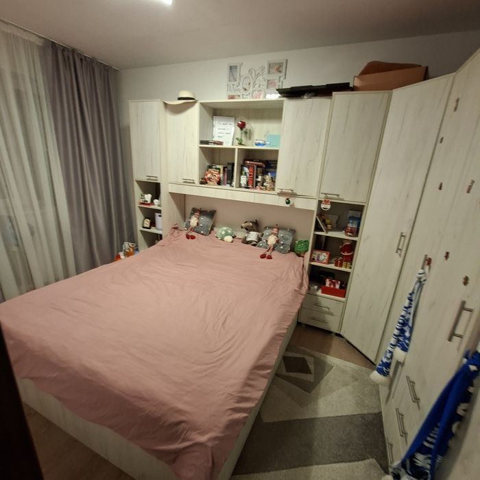 Apartament 3 camere Valea Rosie